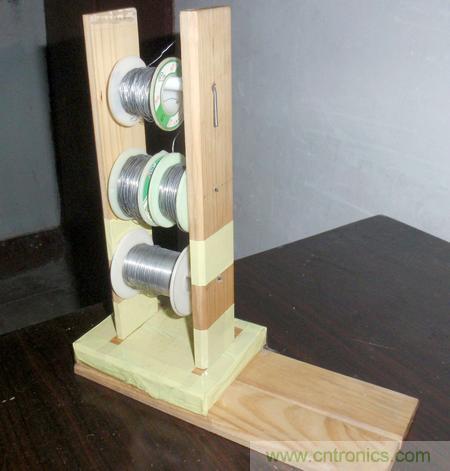 成本幾乎為零，三層錫絲架DIY