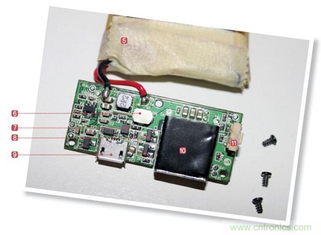 體積小容量大,剖析手機(jī)充電器的內(nèi)部好設(shè)計(jì)