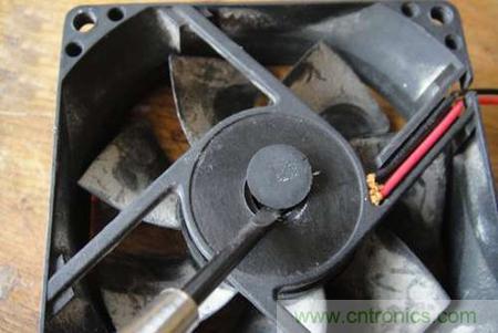 想減少電費嗎?DIY一個迷你風力發電機吧