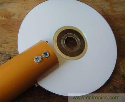 想減少電費嗎?DIY一個迷你風力發電機吧