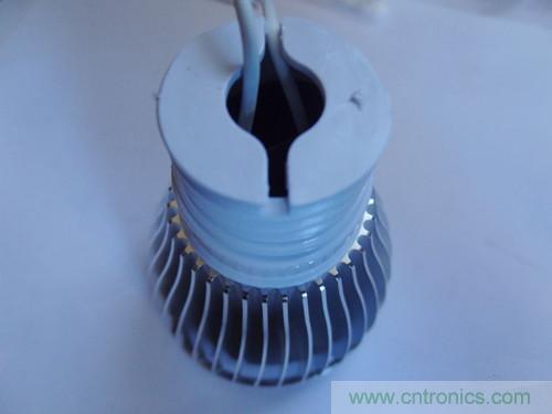 DIY:手把手教你自制LED球泡燈