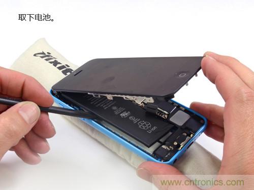 內(nèi)部能否出“彩”?“五彩機(jī)身”iPhone 5C拆解揭秘