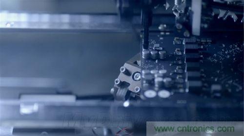 顛覆傳統(tǒng)設(shè)計，蘋果全新Mac Pro生產(chǎn)線探秘