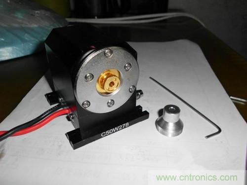 這貨一萬三?50W半導體激光模塊拆解