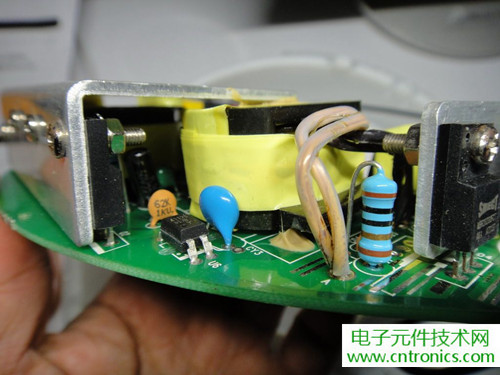 高端大氣上檔次！智能遙控調(diào)光LED吸頂燈拆解