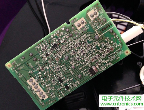 PM2.5殺手!松下納米水離子空氣凈化器拆解