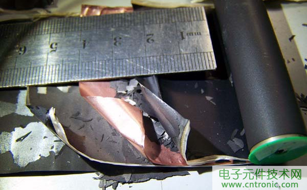 筆記本電池拆解,探秘電池內部結構