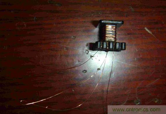 DIY單管自激,領(lǐng)略高壓電火花風采