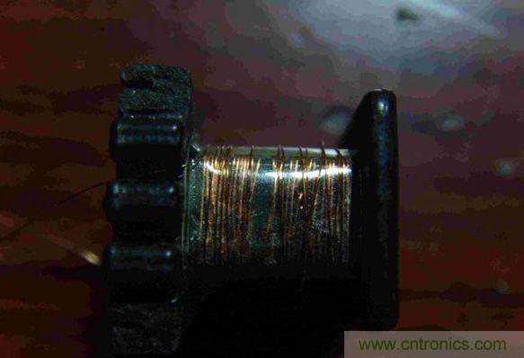 DIY單管自激,領(lǐng)略高壓電火花風采