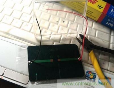 精巧DIY:綠色天然環保的太陽能移動電源