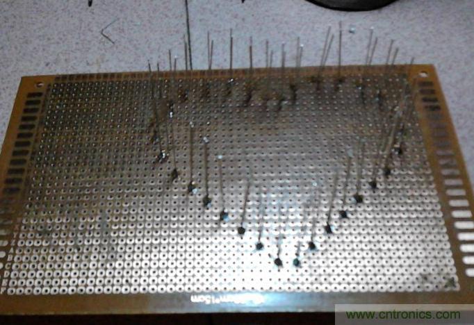 三八節(jié)將至！DIY心形LED流水燈！你們懂的~