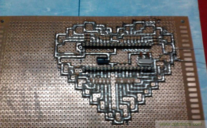 三八節(jié)將至！DIY心形LED流水燈！你們懂的~