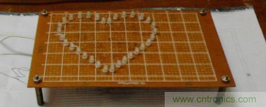 三八節(jié)將至！DIY心形LED流水燈！你們懂的~