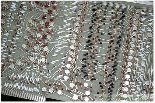 經典懷舊拆解！歷史彌留的可編程科學計算器 from 1966