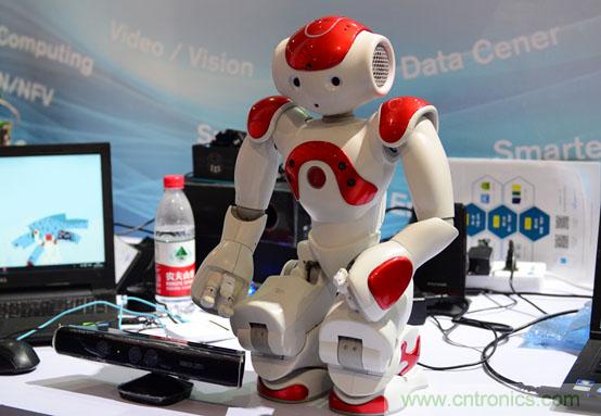 由十余款創(chuàng)客設(shè)計(jì)看FPGA如何在智能硬件界“大展拳腳”?