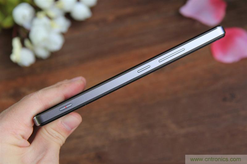 無邊框的 nubia Z9 ,一款既有驚喜,又有驚艷的智能手機