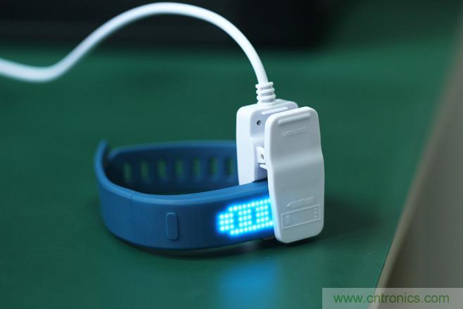 咕咚智能手環2上手評測:功能齊全,細節欠缺