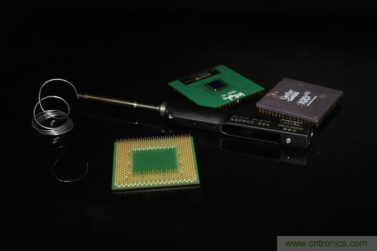 一款能喚起 70 后工程師朋友“童年趣事”的迷你電烙鐵!