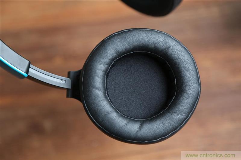 頭條哥的夢想之作!FIIL耳機(jī)能讓汪峰上頭條否?