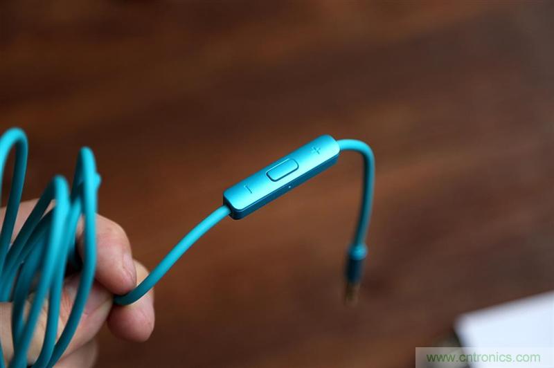 頭條哥的夢想之作!FIIL耳機(jī)能讓汪峰上頭條否?