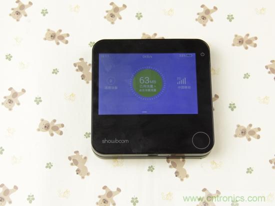 出差必備神器!可充電的移動無線路由手由寶體驗測評