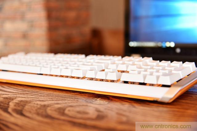 左手寫愛，右手寫他——從此鍵盤鼠標(biāo)不分家！