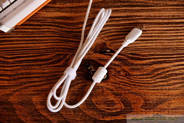 左手寫愛，右手寫他——從此鍵盤鼠標(biāo)不分家！