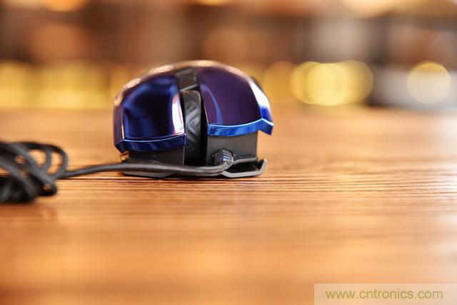 左手寫愛，右手寫他——從此鍵盤鼠標(biāo)不分家！