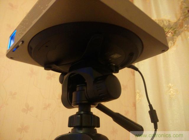 無屏電視時代已然來臨,客廳你做好準備了嗎?