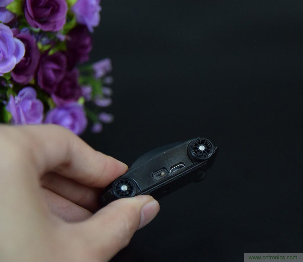 虛擬與現實相結合的飛車游戲，讓你體驗速度與激情的碰撞！