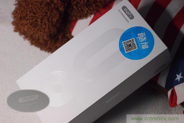 路由器也跟風玩分體設(shè)計,你咋不上天呢?