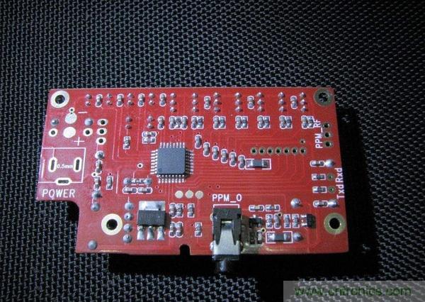 無人機(jī) DIY 制作全過程，酷得不要不要的！