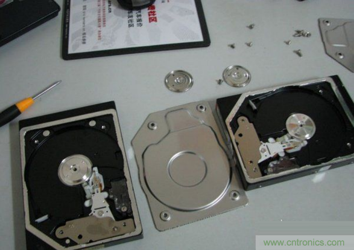 無人機(jī) DIY 制作全過程，酷得不要不要的！