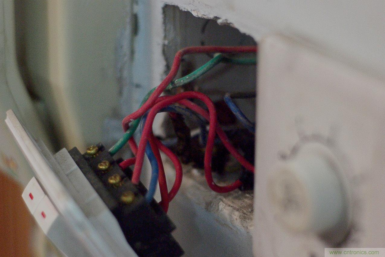 星球大戰原力釋放，無線控制易如反掌