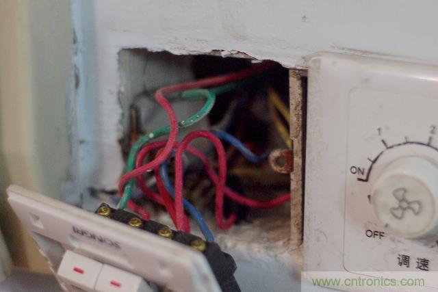 星球大戰原力釋放，無線控制易如反掌