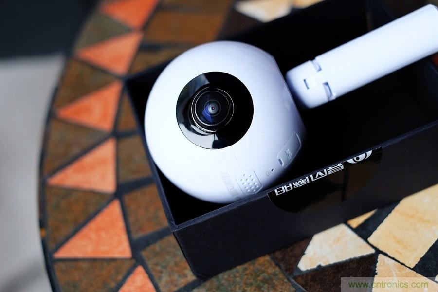 造型神似BB8，讓照片翻滾起來&mdash;&mdash;暴風魔眼