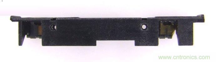 華為秘盒拆解:令人大跌眼鏡的WIFI+藍牙IC設計