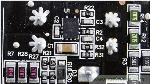 69元小米4口USB充電器詳細拆解，看完你也能DIY一個