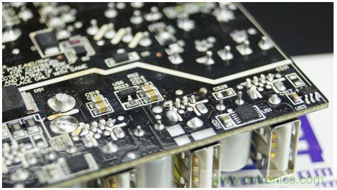 69元小米4口USB充電器詳細拆解，看完你也能DIY一個