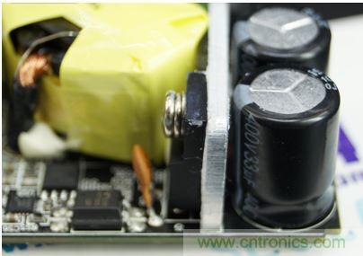 69元小米4口USB充電器詳細拆解，看完你也能DIY一個