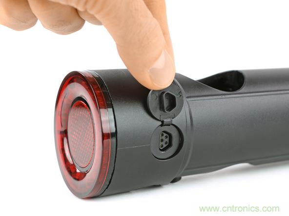 從電池到傳感器，完整拆解小米智能自行車