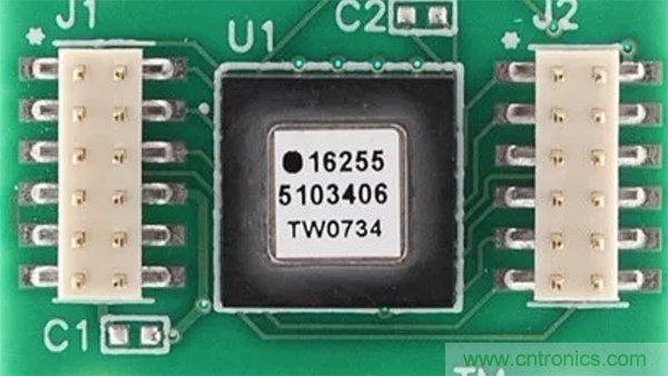 走直線很難嗎?陀螺儀表示,少了它機器人連直線都走不了