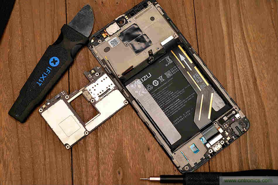 拆解魅族15 Plus：玩轉(zhuǎn)了新概念，但其工藝究竟如何？