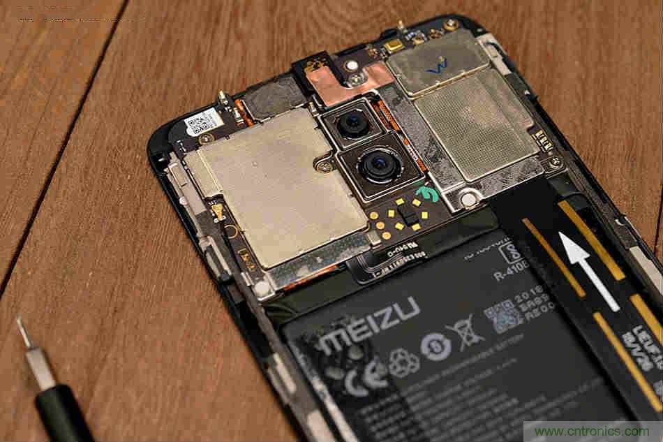 拆解魅族15 Plus：玩轉(zhuǎn)了新概念，但其工藝究竟如何？