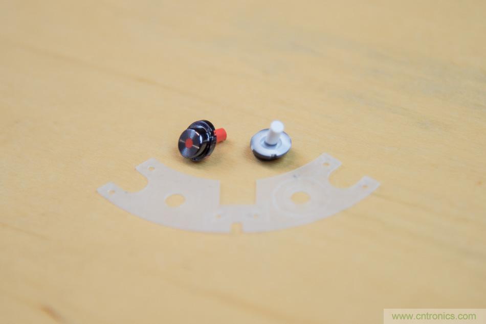 拆解戴森吹風機:近三千元的價格貴在哪?