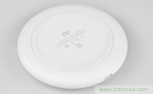 拆解對比:系出同門,小米、紫米無線充電器的差別有多大?
