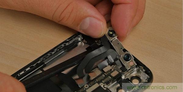 拆解iPhone XS:發現7納米工藝的奧秘