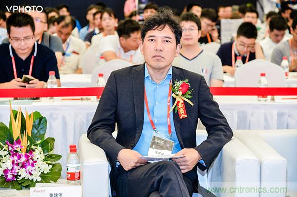 WAIE大戰“利奇馬”,3萬真粉如約駕臨“WAIE 2019第四屆上海國際人工智能展覽會” WAIE大戰“利奇馬”,3萬真粉如約駕臨“WAIE 2019第四屆上海國際人工智能展覽會”