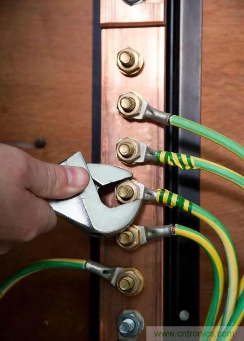 各種“地”,各種“GND” 各種“地”,各種“GND”