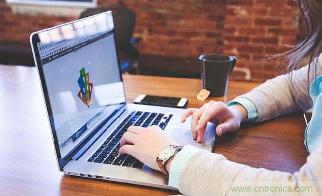 打卡“未來工作”,VDI存儲當然是全閃存